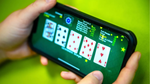 Betting Meets Adrenaline: A Closer Look at Online Crash Games and the Rise of بازی انفجار آنلاین